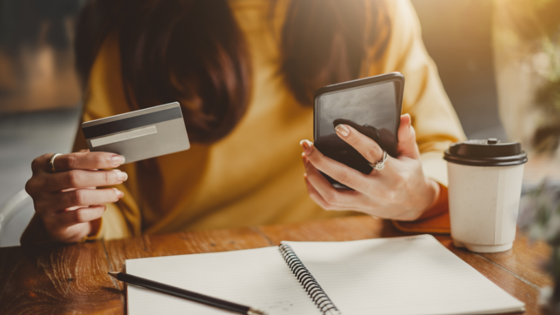 Compras em 2026: como IA, fraudes digitais e impulsividade transformam o consumidor
