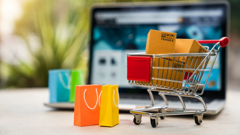 Vendas online devem chegar a R$ 259,8 bilhões em 2026, aponta associação do setor